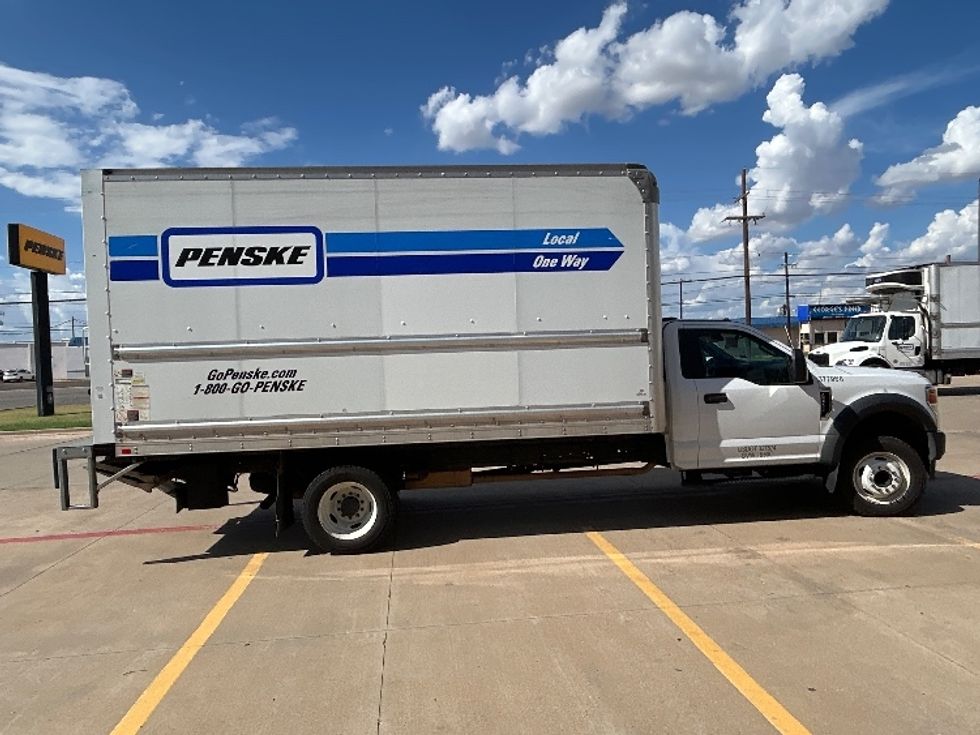 Medium Duty Box Truck-Light and Medium Duty Trucks-Ford-2020-F450-Lubbock-TX-99,598\n\t\tmiles-$ 33,000 - Image 15