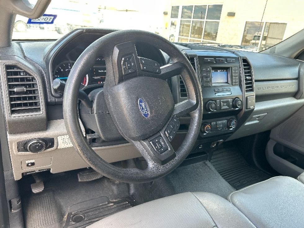 Medium Duty Box Truck-Light and Medium Duty Trucks-Ford-2020-F450-Lubbock-TX-99,598\n\t\tmiles-$ 33,000 - Image 17