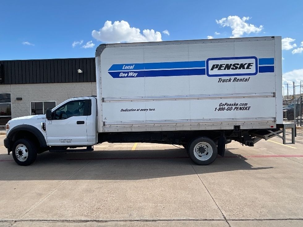 Medium Duty Box Truck-Light and Medium Duty Trucks-Ford-2020-F450-Lubbock-TX-99,598\n\t\tmiles-$ 33,000 - Image 4