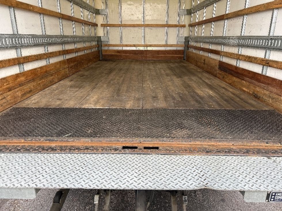 Medium Duty Box Truck-Light and Medium Duty Trucks-Ford-2020-F450-Memphis-TN-75,709\n\t\tmiles-$ 36,750 - Image 10