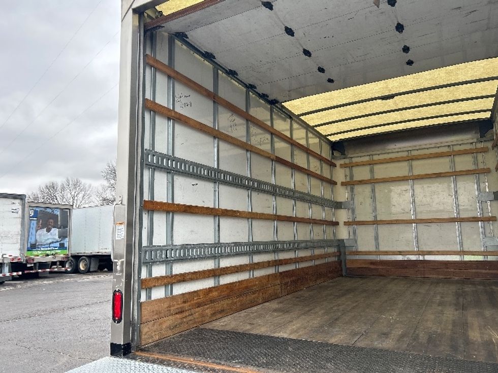 Medium Duty Box Truck-Light and Medium Duty Trucks-Ford-2020-F450-Memphis-TN-75,709\n\t\tmiles-$ 36,750 - Image 11