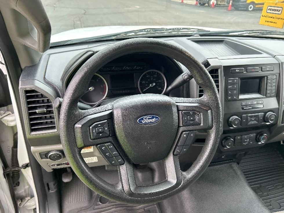 Medium Duty Box Truck-Light and Medium Duty Trucks-Ford-2020-F450-Memphis-TN-75,709\n\t\tmiles-$ 36,750 - Image 18