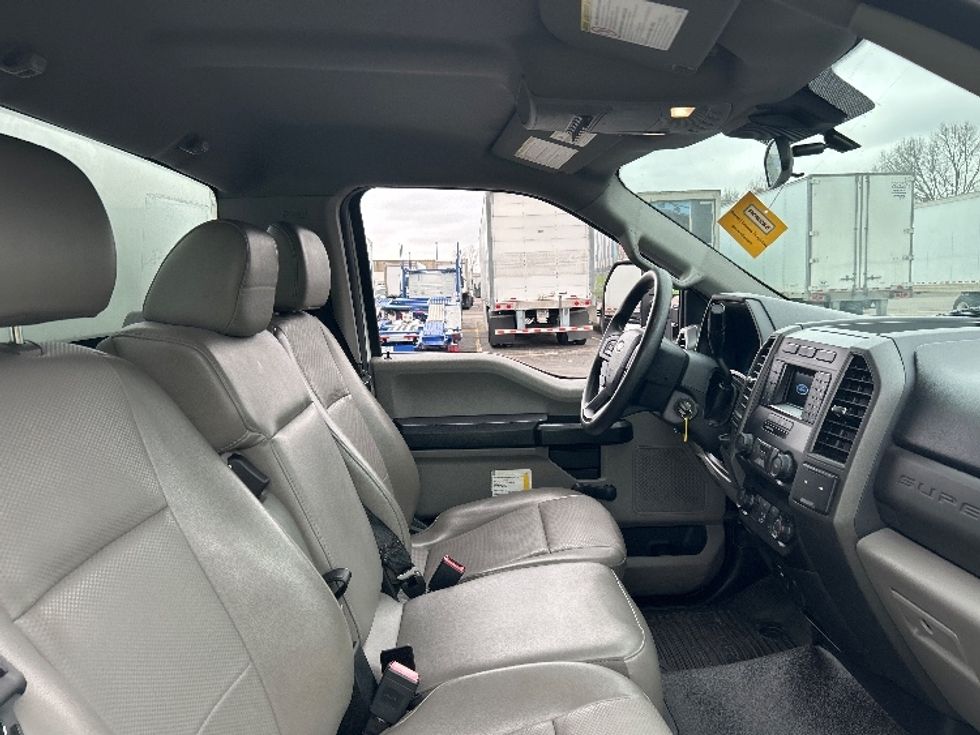 Medium Duty Box Truck-Light and Medium Duty Trucks-Ford-2020-F450-Memphis-TN-75,709\n\t\tmiles-$ 36,750 - Image 22