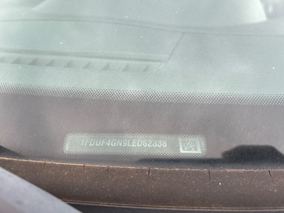 Medium Duty Box Truck-Light and Medium Duty Trucks-Ford-2020-F450-Memphis-TN-75,709\n\t\tmiles-$ 36,750 - Image 25