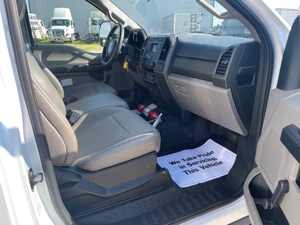 Medium Duty Box Truck-Light and Medium Duty Trucks-Ford-2020-F450-Moberly-MO-88,787\n\t\tmiles-$ 45,000 - Image 20