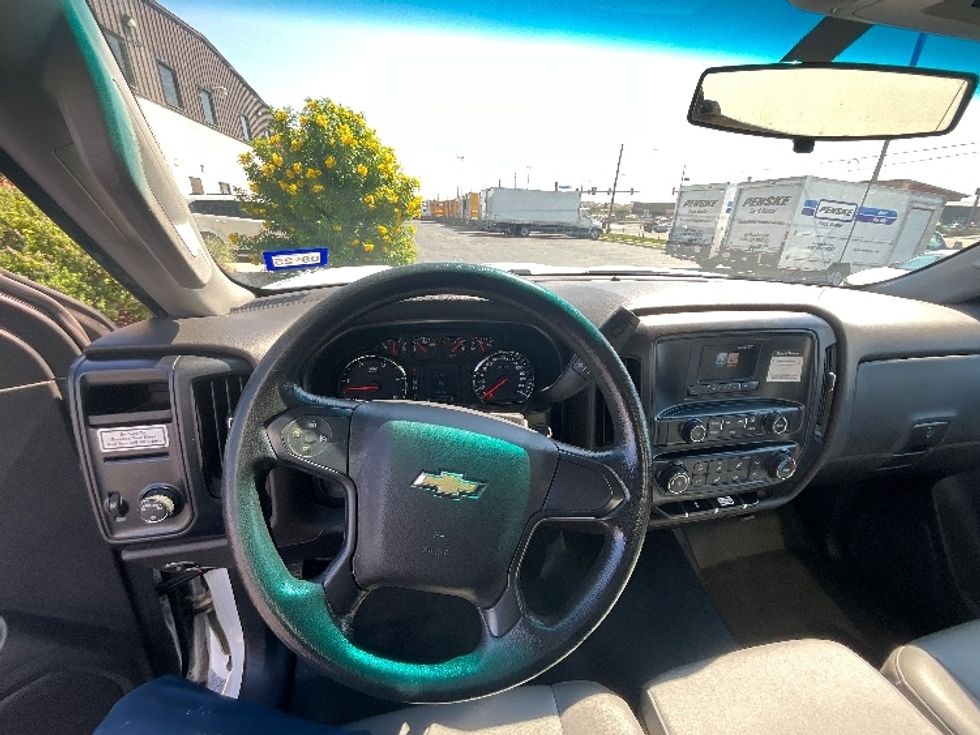 Medium Duty Box Truck-Light and Medium Duty Trucks-Ford-2020-F450-San Antonio-TX-134,650\n\t\tmiles-$ 33,250 - Image 18