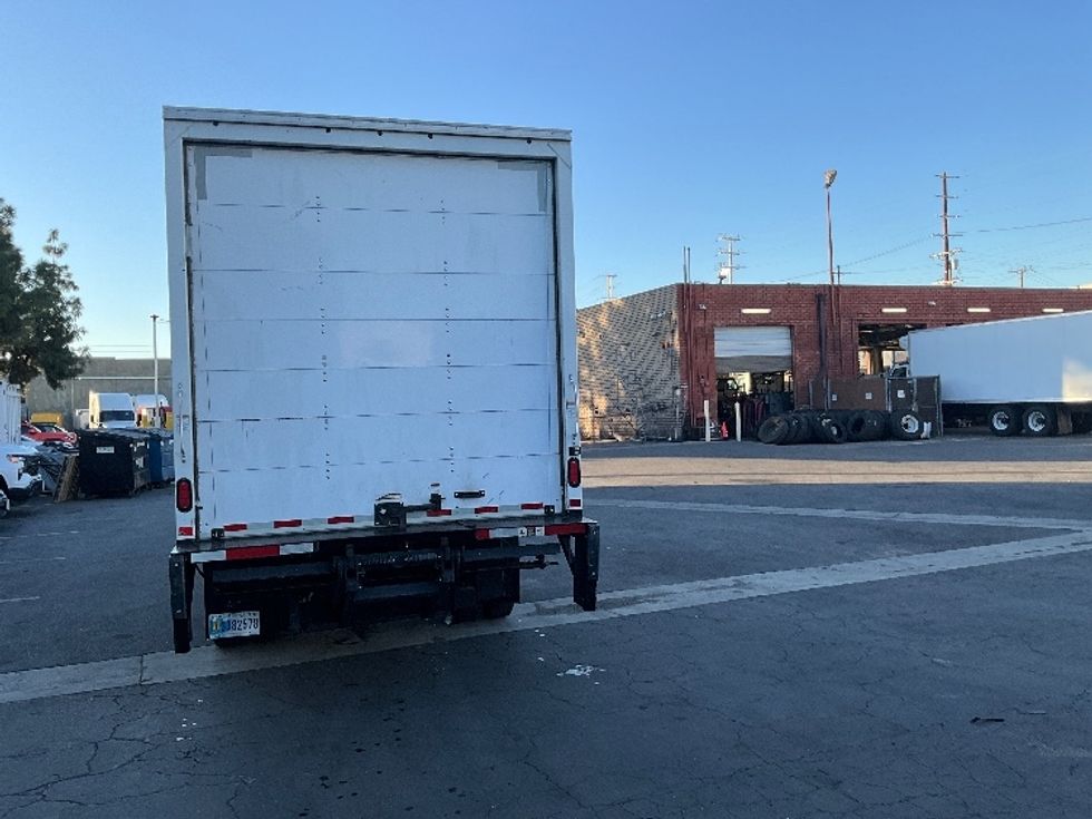 Medium Duty Box Truck-Light and Medium Duty Trucks-Ford-2020-F450-Torrance-CA-70,826\n\t\tmiles-$ 37,750 - Image 7