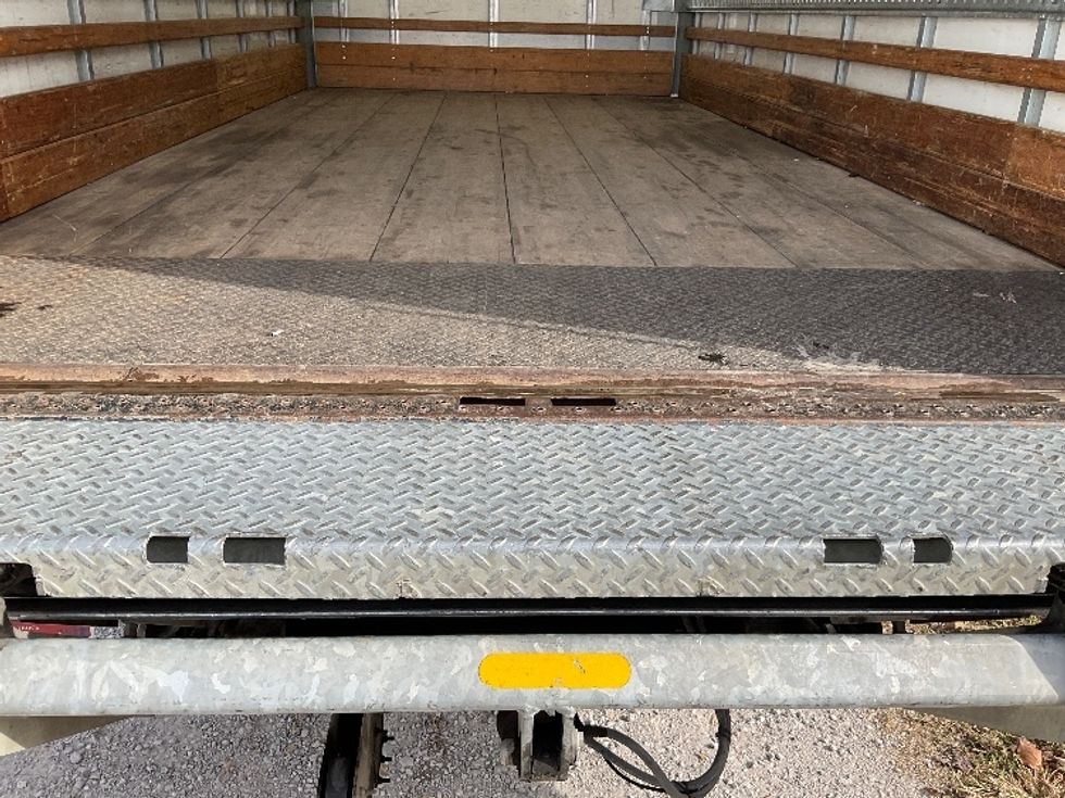 Medium Duty Box Truck-Light and Medium Duty Trucks-Ford-2020-F450-Tulsa-OK-79,410\n\t\tmiles-$ 35,750 - Image 10