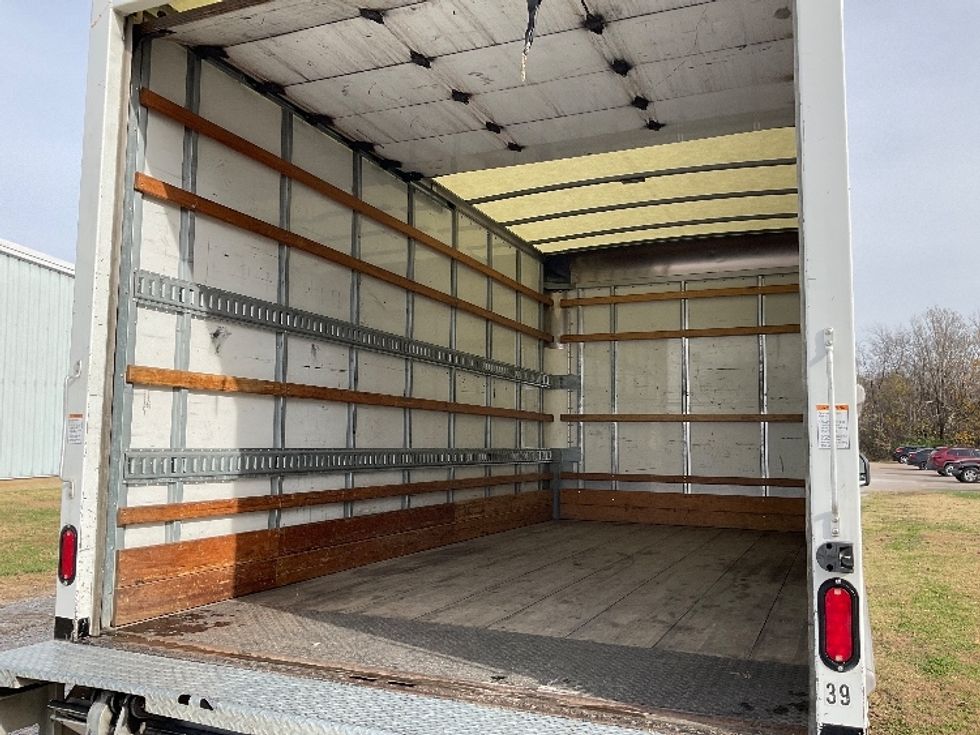 Medium Duty Box Truck-Light and Medium Duty Trucks-Ford-2020-F450-Tulsa-OK-79,410\n\t\tmiles-$ 35,750 - Image 11