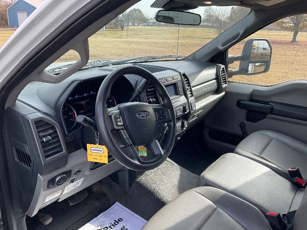 Medium Duty Box Truck-Light and Medium Duty Trucks-Ford-2020-F450-Tulsa-OK-79,410\n\t\tmiles-$ 35,750 - Image 17