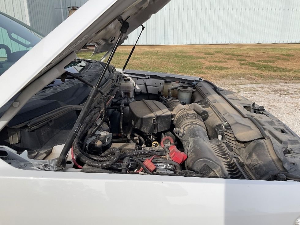 Medium Duty Box Truck-Light and Medium Duty Trucks-Ford-2020-F450-Tulsa-OK-79,410\n\t\tmiles-$ 35,750 - Image 23