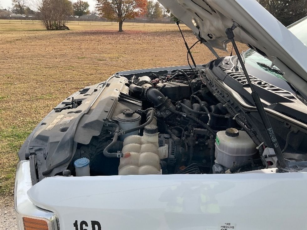 Medium Duty Box Truck-Light and Medium Duty Trucks-Ford-2020-F450-Tulsa-OK-79,410\n\t\tmiles-$ 35,750 - Image 24