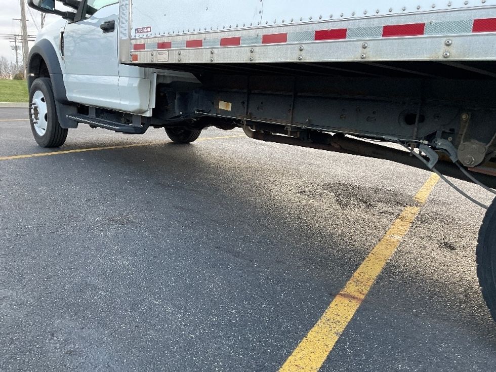 Medium Duty Box Truck-Light and Medium Duty Trucks-Ford-2020-F550-Akron-OH-139,847\n\t\tmiles-$ 25,000 - Image 5