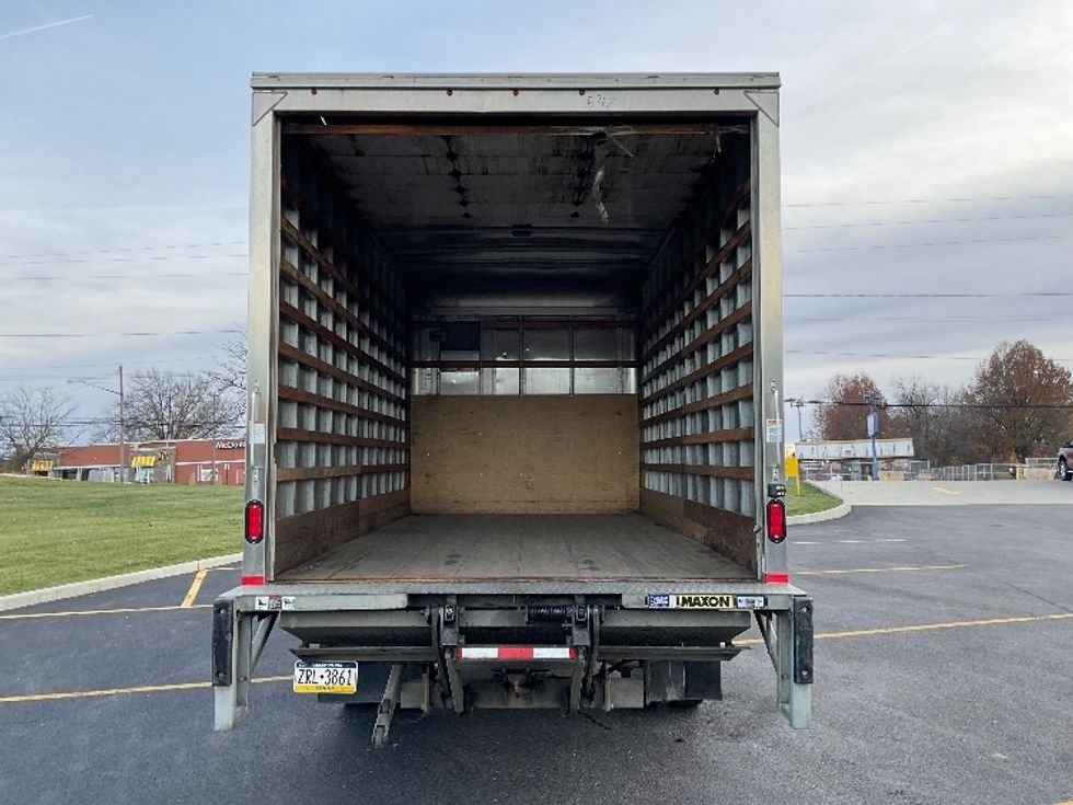 Medium Duty Box Truck-Light and Medium Duty Trucks-Ford-2020-F550-Akron-OH-139,847\n\t\tmiles-$ 25,000 - Image 8