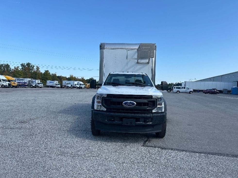 Medium Duty Box Truck-Light and Medium Duty Trucks-Ford-2020-F550-Middlefield-OH-138,097\n\t\tmiles-$ 28,000 - Image 1