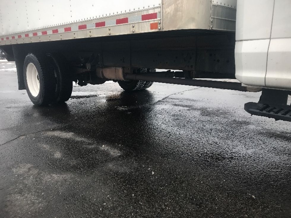 Medium Duty Box Truck-Light and Medium Duty Trucks-Ford-2020-F550-Pittsburgh-PA-127,261\n\t\tmiles-$ 31,000 - Image 14