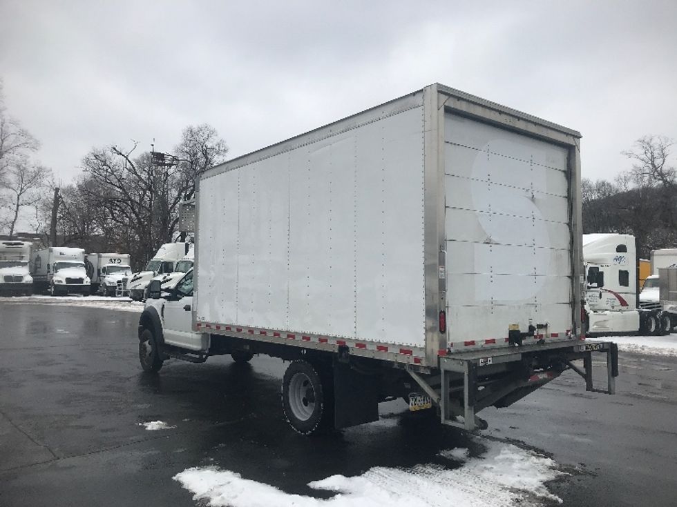 Medium Duty Box Truck-Light and Medium Duty Trucks-Ford-2020-F550-Pittsburgh-PA-127,261\n\t\tmiles-$ 31,000 - Image 6