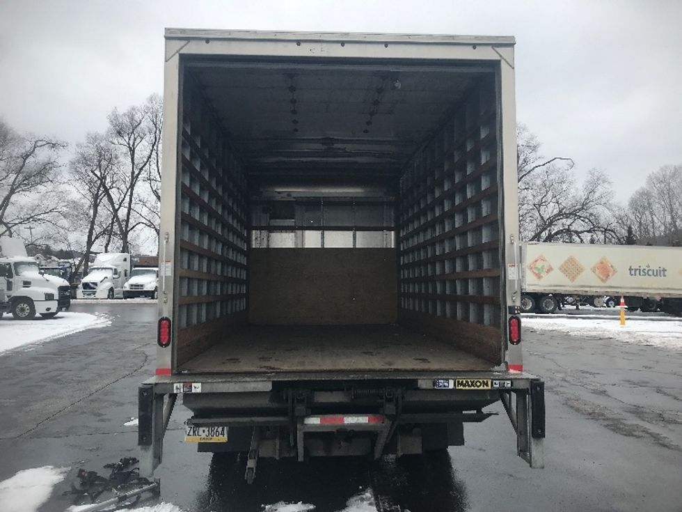 Medium Duty Box Truck-Light and Medium Duty Trucks-Ford-2020-F550-Pittsburgh-PA-127,261\n\t\tmiles-$ 31,000 - Image 8