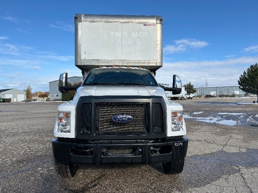 Medium Duty Box Truck-Light and Medium Duty Trucks-Ford-2020-F650-Saginaw-MI-163,440\n\t\tmiles-$ 53,750 - Image 2