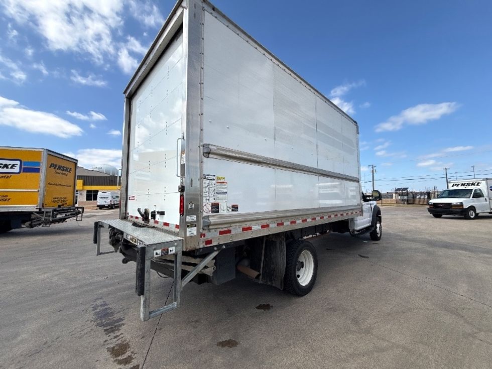 Medium Duty Box Truck-Light and Medium Duty Trucks-Ford-2021-F450-Arlington-TX-131,246\n\t\tmiles-$ 32,750 - Image 13