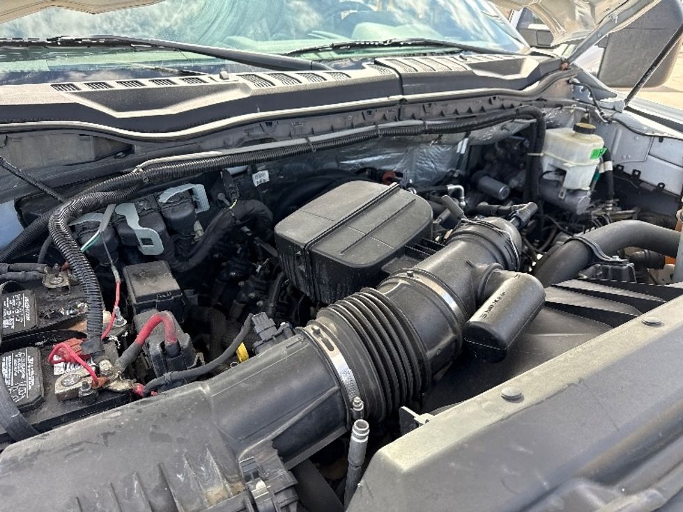 Medium Duty Box Truck-Light and Medium Duty Trucks-Ford-2021-F450-Arlington-TX-131,246\n\t\tmiles-$ 32,750 - Image 23