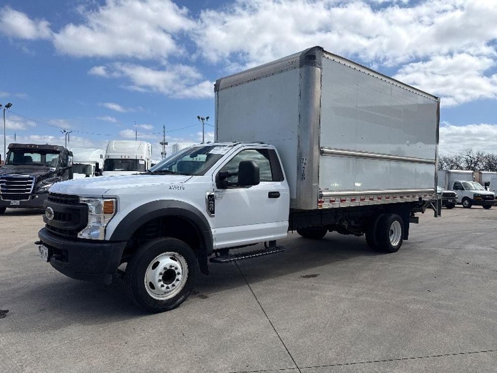 Medium Duty Box Truck-Light and Medium Duty Trucks-Ford-2021-F450-Arlington-TX-131,246\n\t\tmiles-$ 32,750 - Image 3