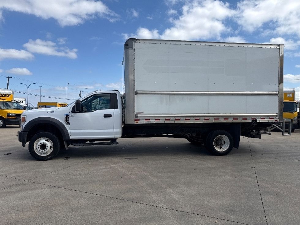 Medium Duty Box Truck-Light and Medium Duty Trucks-Ford-2021-F450-Arlington-TX-131,246\n\t\tmiles-$ 32,750 - Image 4
