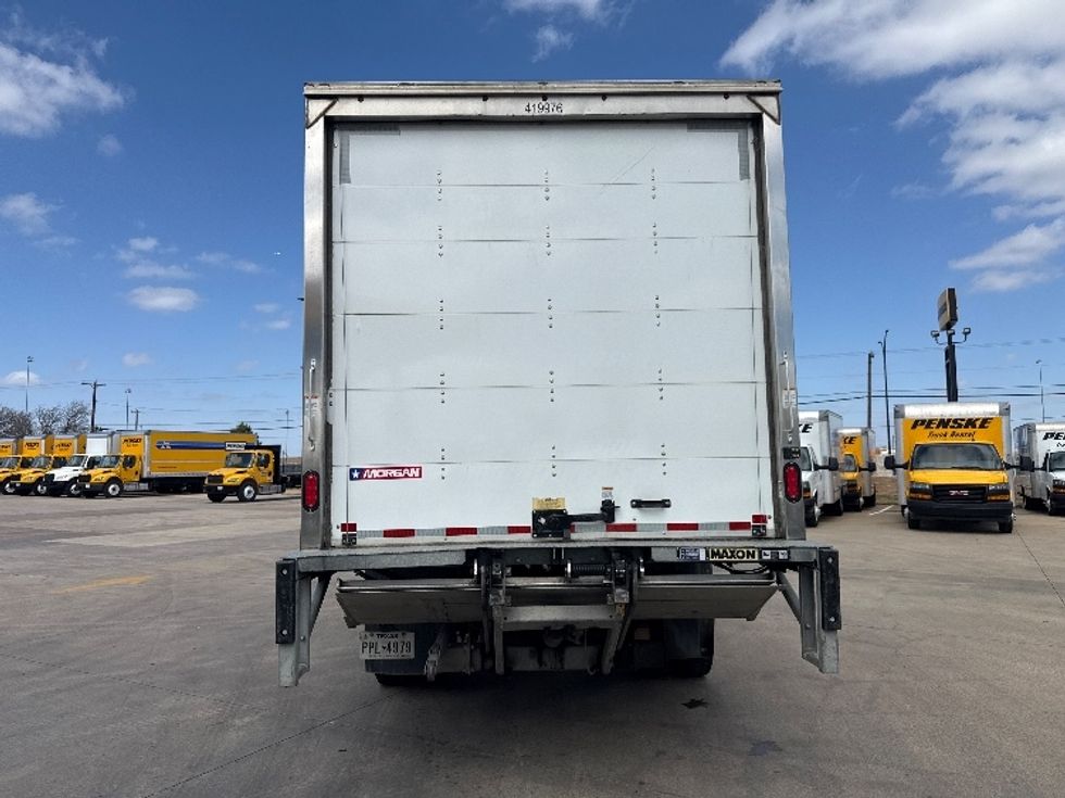 Medium Duty Box Truck-Light and Medium Duty Trucks-Ford-2021-F450-Arlington-TX-131,246\n\t\tmiles-$ 32,750 - Image 7