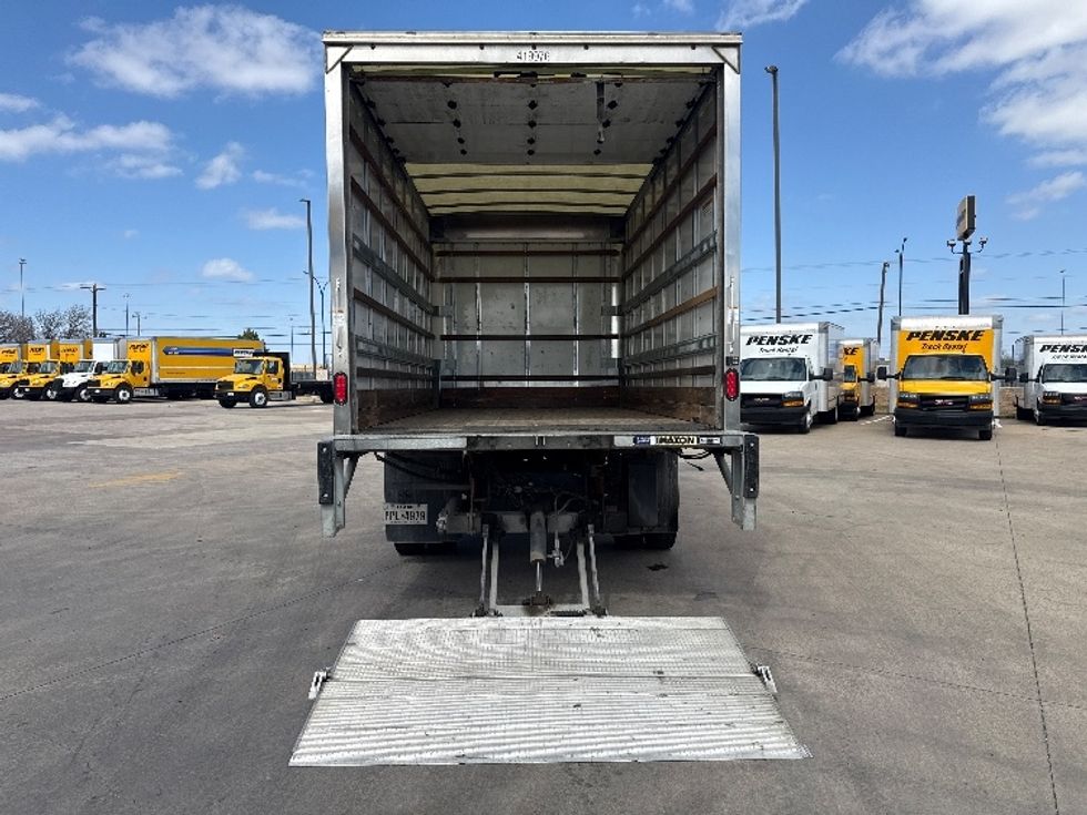 Medium Duty Box Truck-Light and Medium Duty Trucks-Ford-2021-F450-Arlington-TX-131,246\n\t\tmiles-$ 32,750 - Image 9