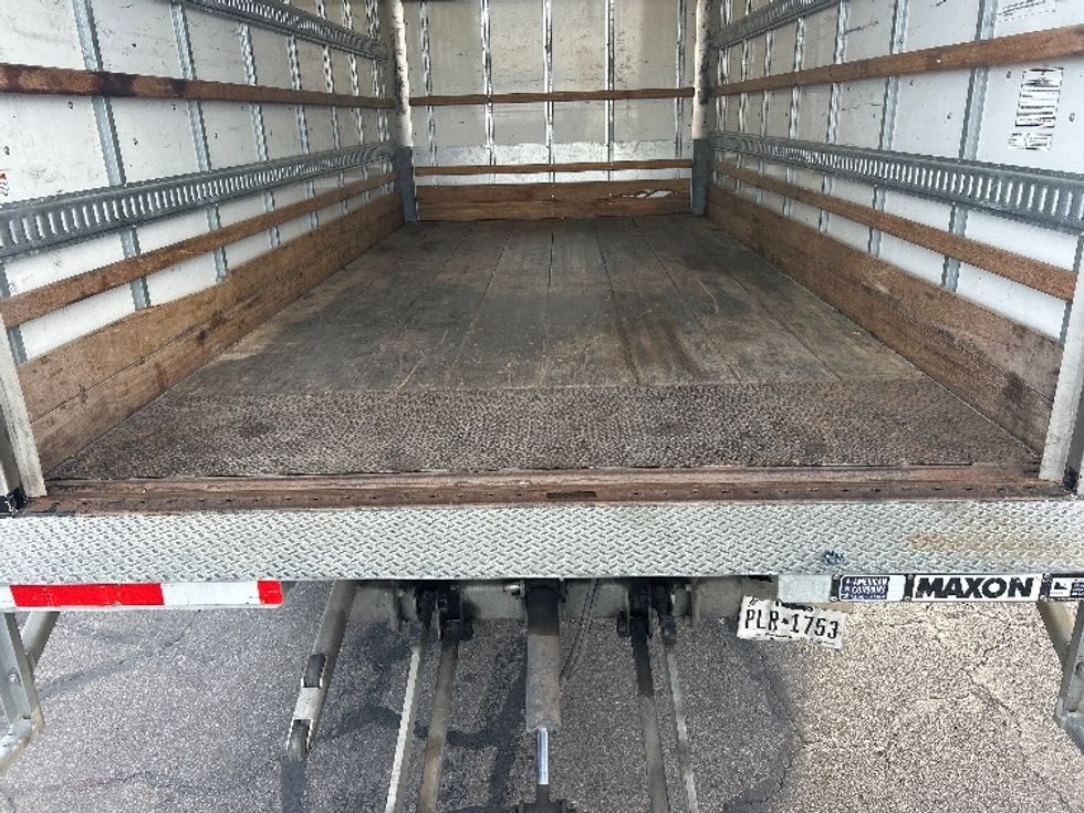 Medium Duty Box Truck-Light and Medium Duty Trucks-Ford-2021-F450-Austin-TX-105,340\n\t\tmiles-$ 34,000 - Image 10