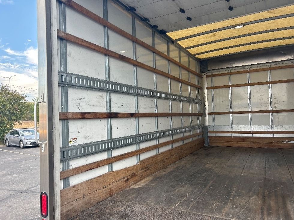 Medium Duty Box Truck-Light and Medium Duty Trucks-Ford-2021-F450-Austin-TX-105,340\n\t\tmiles-$ 34,000 - Image 11