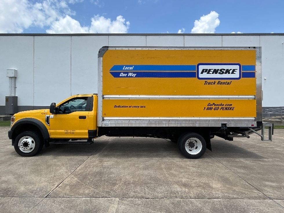 Medium Duty Box Truck-Light and Medium Duty Trucks-Ford-2021-F450-Beaumont-TX-78,814\n\t\tmiles-$ 49,250 - Image 4