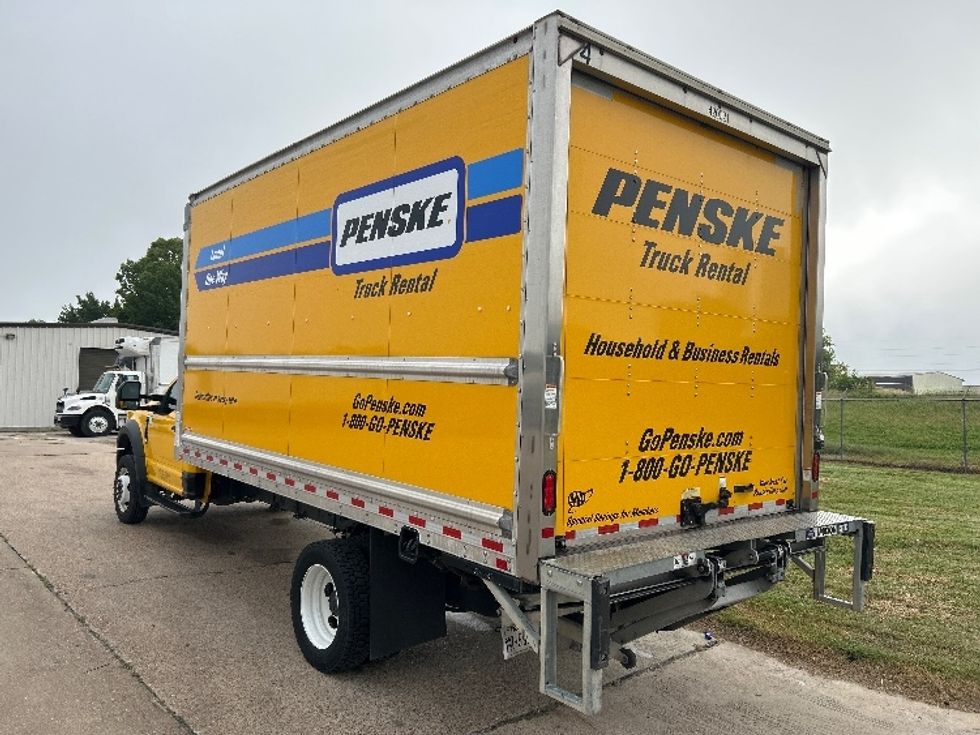 Medium Duty Box Truck-Light and Medium Duty Trucks-Ford-2021-F450-Bryan-TX-88,290\n\t\tmiles-$ 48,250 - Image 6