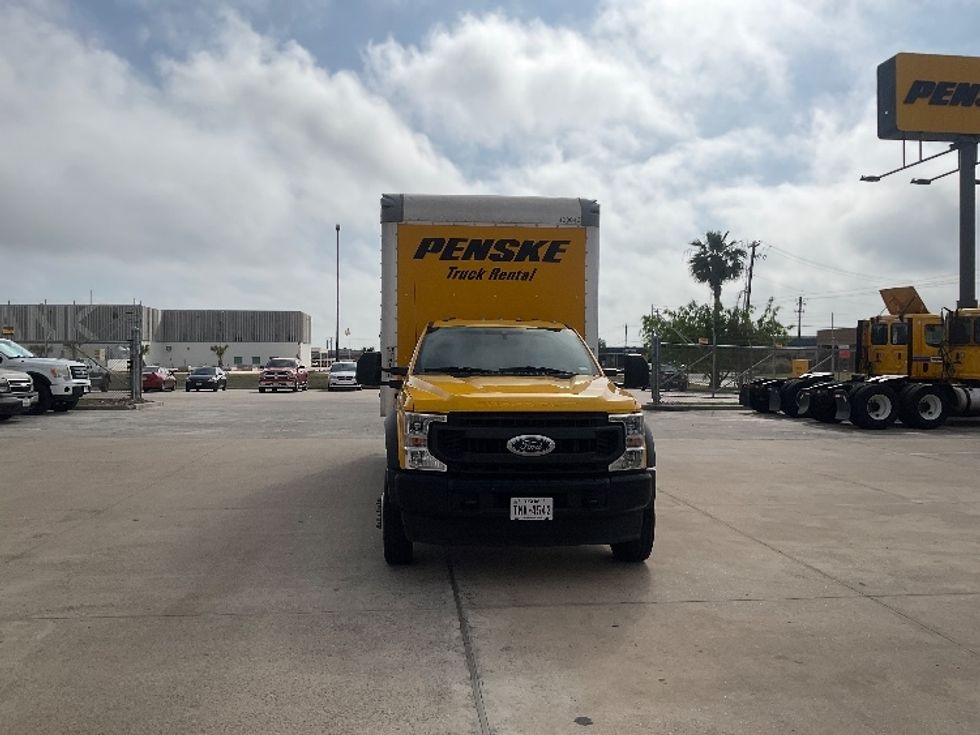 Medium Duty Box Truck-Light and Medium Duty Trucks-Ford-2021-F450-Corpus Christi-TX-113,804\n\t\tmiles-$ 34,750 - Image 2
