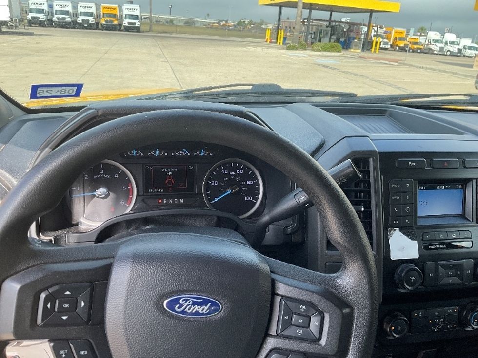 Medium Duty Box Truck-Light and Medium Duty Trucks-Ford-2021-F450-Corpus Christi-TX-99,314\n\t\tmiles-$ 47,000 - Image 18