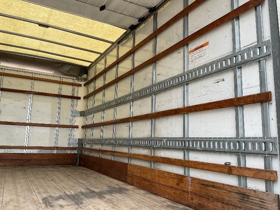 Medium Duty Box Truck-Light and Medium Duty Trucks-Ford-2021-F450-Harahan-LA-99,830\n\t\tmiles-$ 36,000 - Image 12