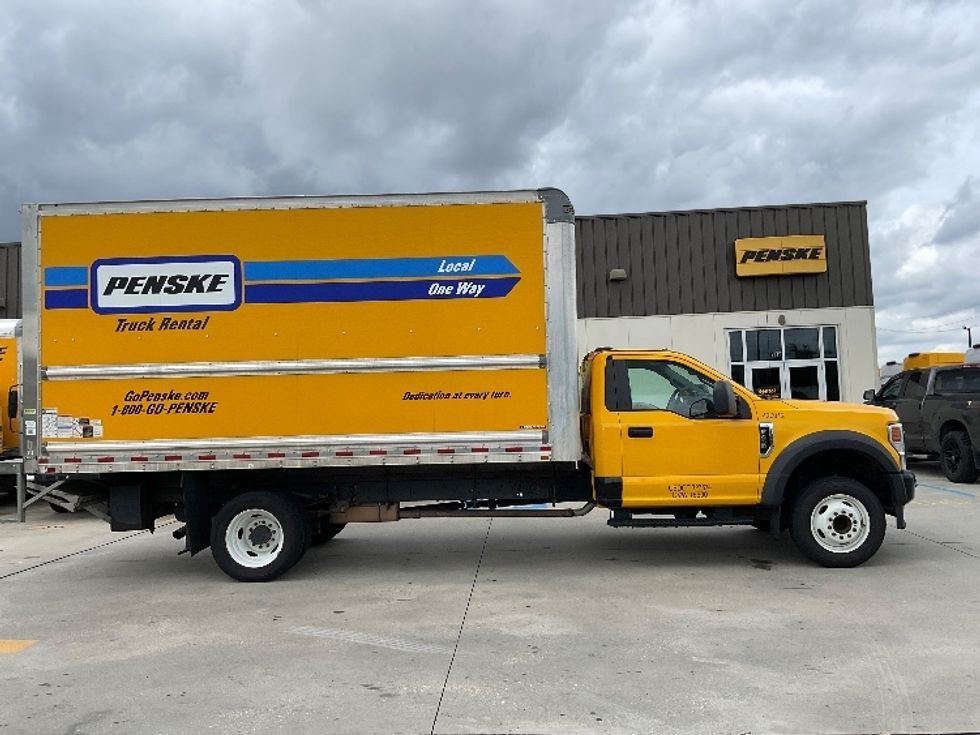 Medium Duty Box Truck-Light and Medium Duty Trucks-Ford-2021-F450-Harahan-LA-99,830\n\t\tmiles-$ 36,000 - Image 15