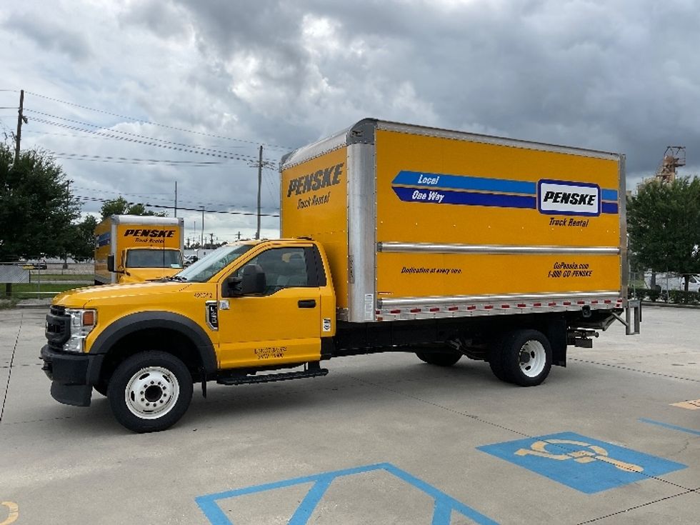 Medium Duty Box Truck-Light and Medium Duty Trucks-Ford-2021-F450-Harahan-LA-99,830\n\t\tmiles-$ 36,000 - Image 4