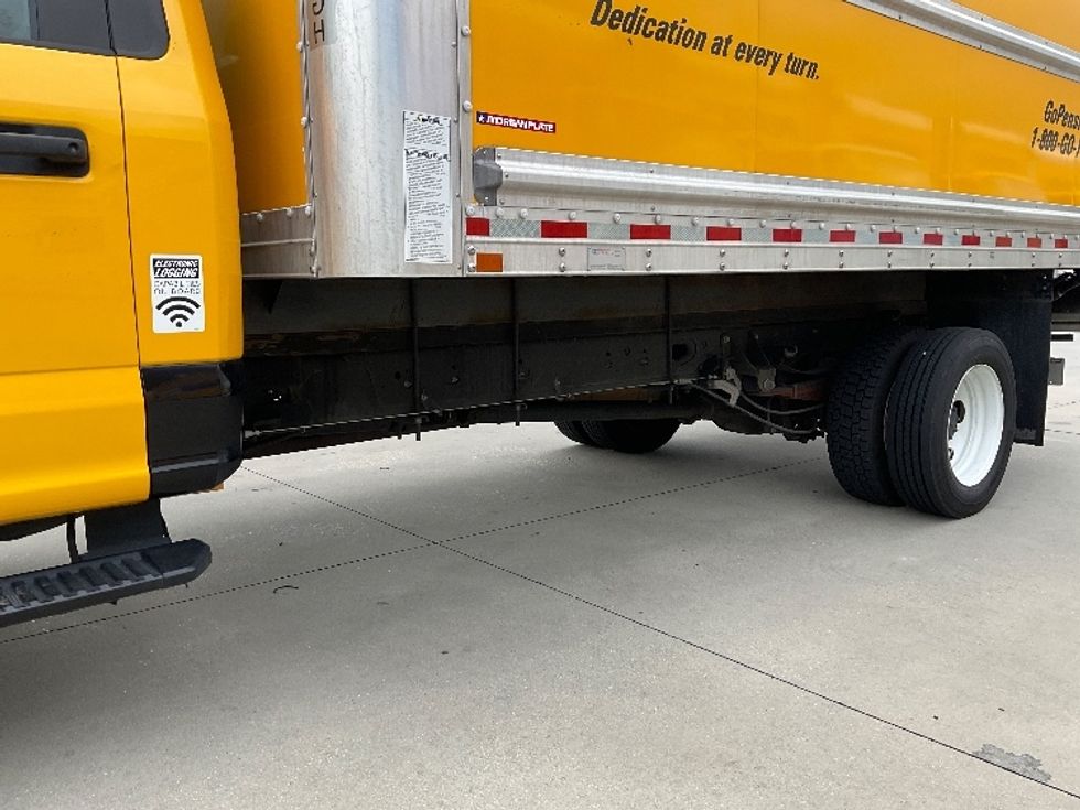 Medium Duty Box Truck-Light and Medium Duty Trucks-Ford-2021-F450-Harahan-LA-99,830\n\t\tmiles-$ 36,000 - Image 5