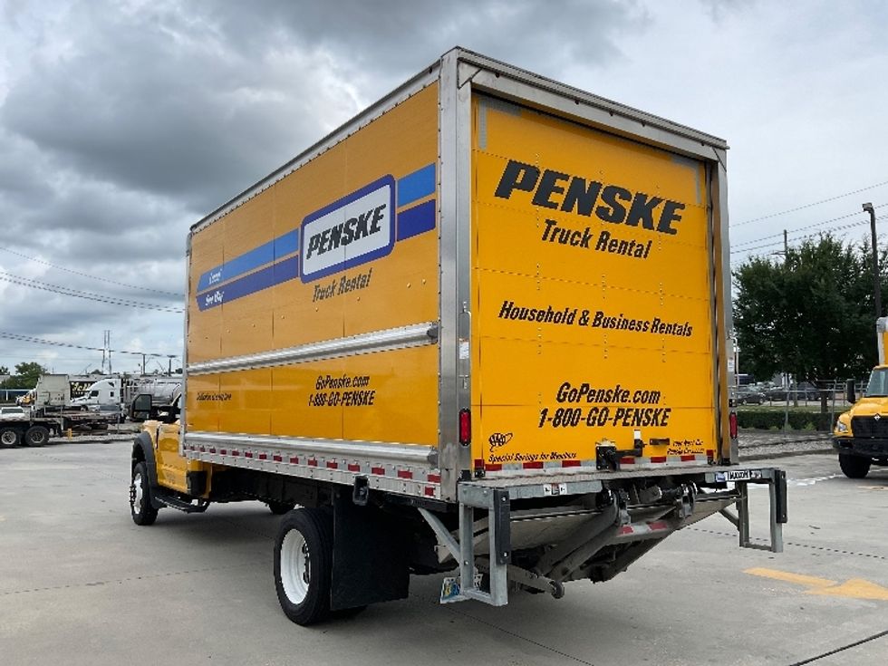 Medium Duty Box Truck-Light and Medium Duty Trucks-Ford-2021-F450-Harahan-LA-99,830\n\t\tmiles-$ 36,000 - Image 6