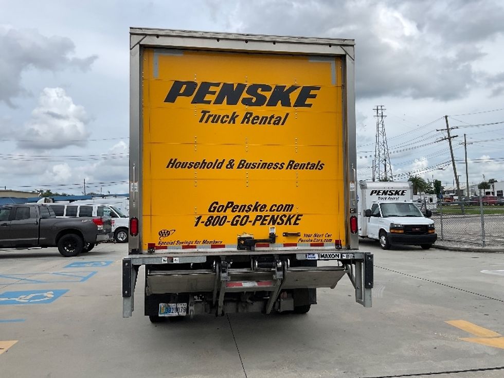 Medium Duty Box Truck-Light and Medium Duty Trucks-Ford-2021-F450-Harahan-LA-99,830\n\t\tmiles-$ 36,000 - Image 7