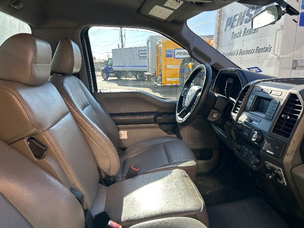 Medium Duty Box Truck-Light and Medium Duty Trucks-Ford-2021-F450-Houston-TX-102,597\n\t\tmiles-$ 36,250 - Image 22