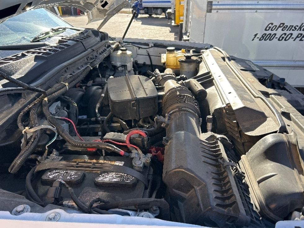 Medium Duty Box Truck-Light and Medium Duty Trucks-Ford-2021-F450-Houston-TX-102,597\n\t\tmiles-$ 36,250 - Image 23