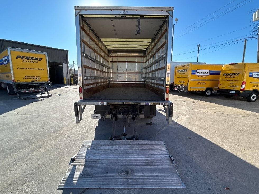 Medium Duty Box Truck-Light and Medium Duty Trucks-Ford-2021-F450-Houston-TX-102,597\n\t\tmiles-$ 36,250 - Image 9