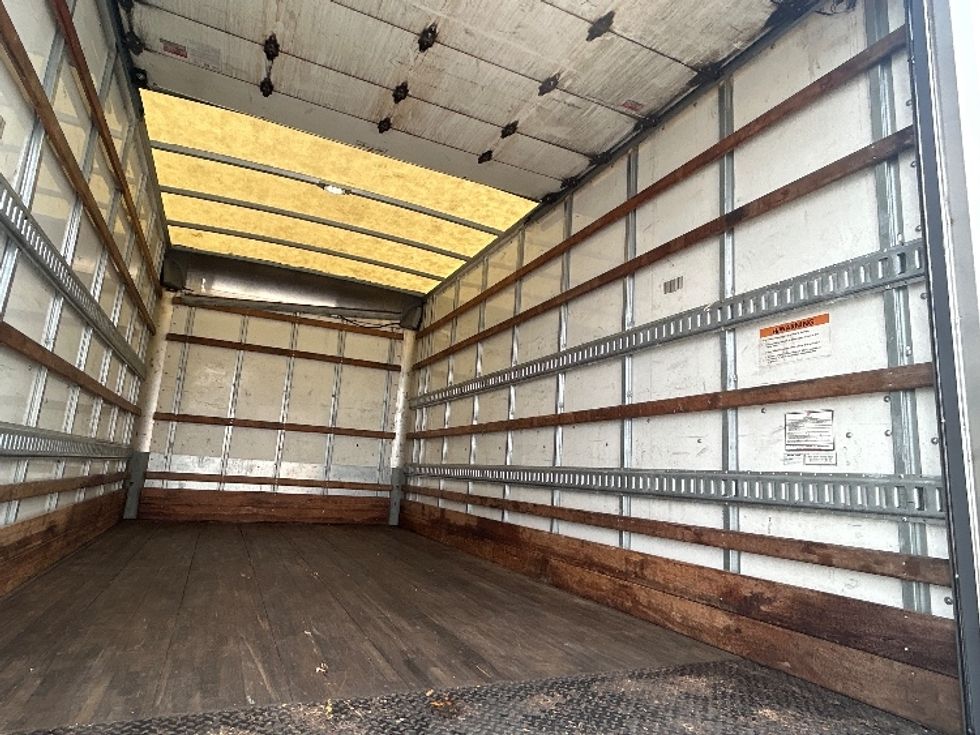 Medium Duty Box Truck-Light and Medium Duty Trucks-Ford-2021-F450-Houston-TX-120,380\n\t\tmiles-$ 36,000 - Image 12