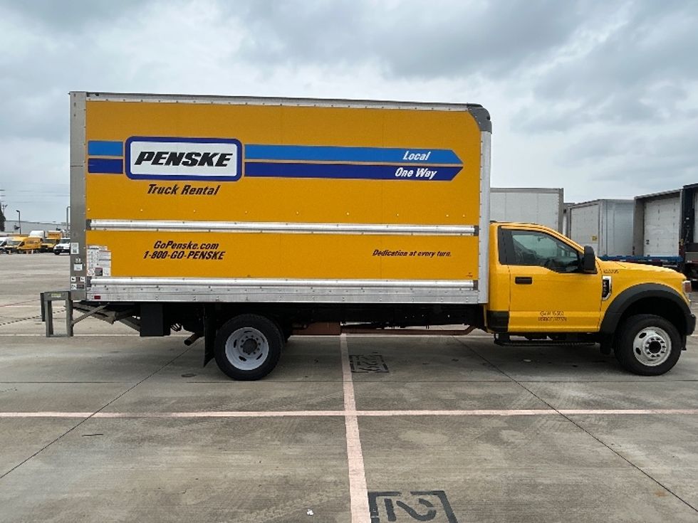 Medium Duty Box Truck-Light and Medium Duty Trucks-Ford-2021-F450-Houston-TX-120,380\n\t\tmiles-$ 36,000 - Image 15