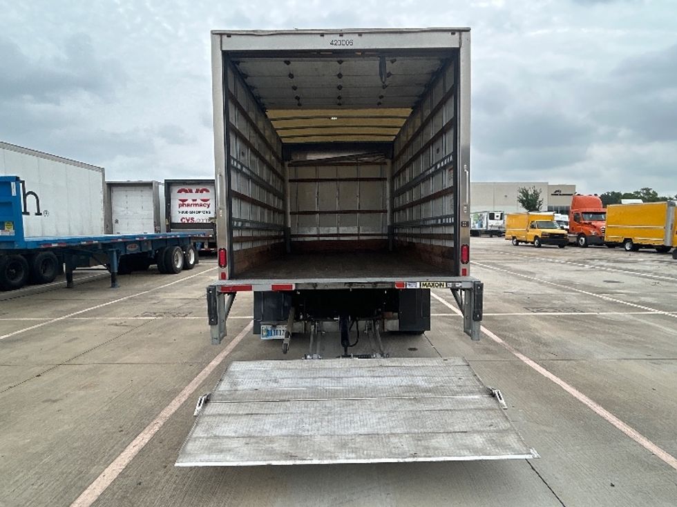 Medium Duty Box Truck-Light and Medium Duty Trucks-Ford-2021-F450-Houston-TX-120,380\n\t\tmiles-$ 36,000 - Image 9
