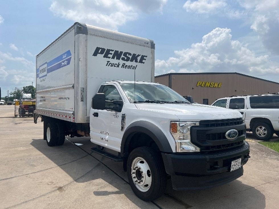 Medium Duty Box Truck-Light and Medium Duty Trucks-Ford-2021-F450-Houston-TX-68,136\n\t\tmiles-$ 51,250 - Image 1