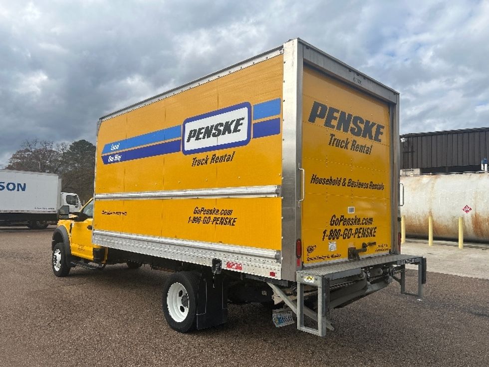 Medium Duty Box Truck-Light and Medium Duty Trucks-Ford-2021-F450-Jackson-MS-134,469\n\t\tmiles-$ 31,750 - Image 6