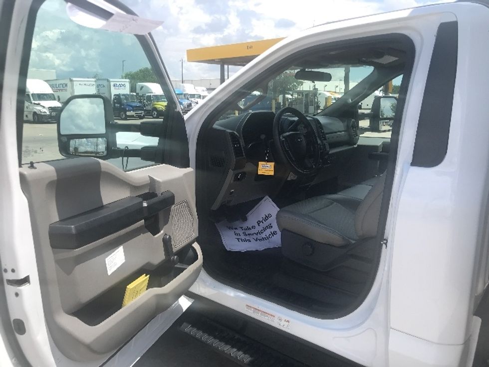 Medium Duty Box Truck-Light and Medium Duty Trucks-Ford-2021-F450-Katy-TX-101,141\n\t\tmiles-$ 36,500 - Image 16